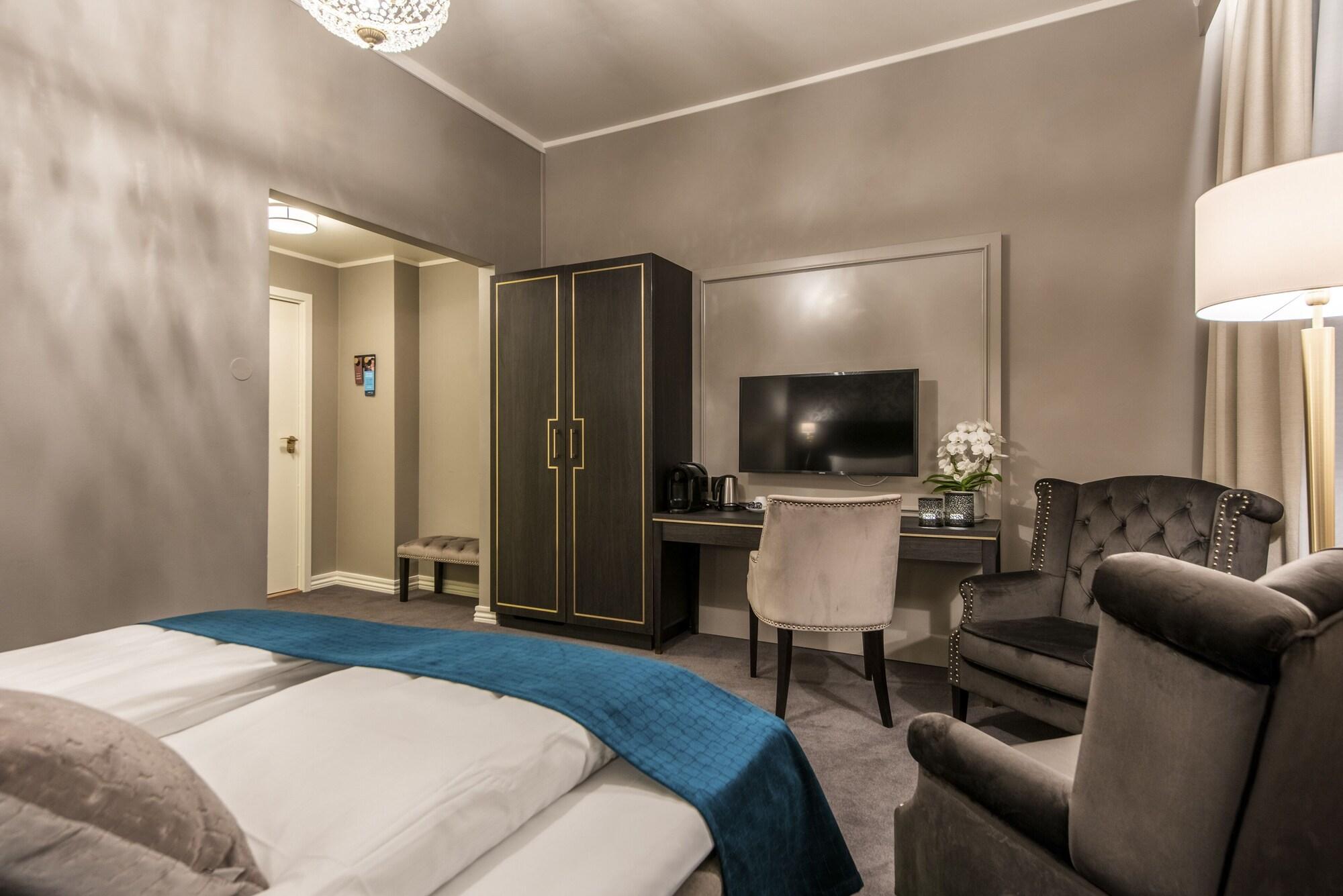 Hotel Grand 4*